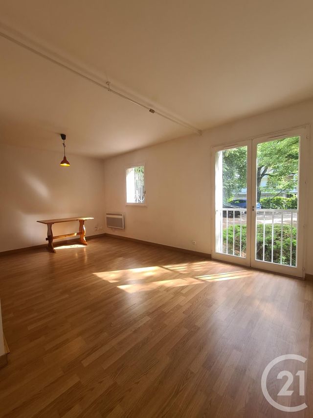 Appartement Studio à louer - 1 pièce - 24.85 m2 - TOULOUSE - 31 - MIDI-PYRENEES - Century 21 Idéa